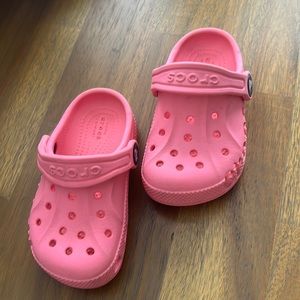 Toddler crocs